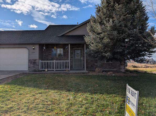2088 E Saddleback View Dr