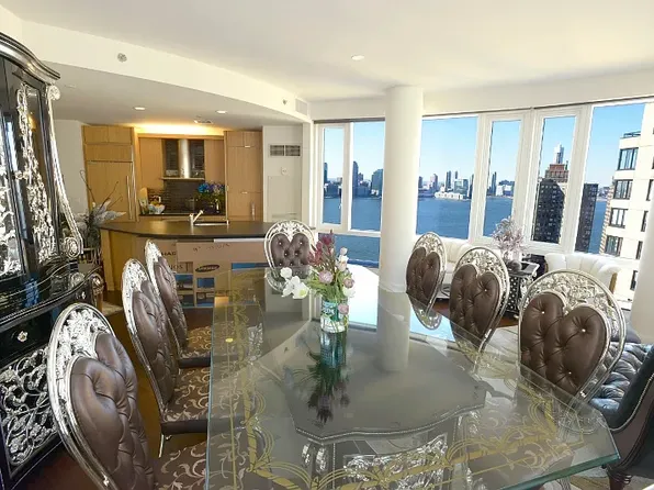 70 Little West Street image 1 of 13