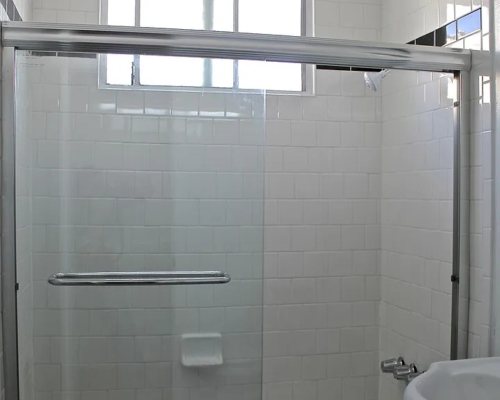 928 Albany St — Photo 19