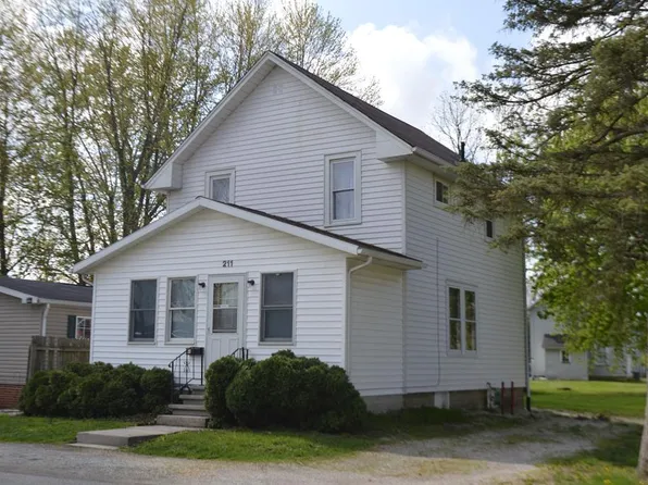 211 E Dudley St, Bucyrus, OH 44820