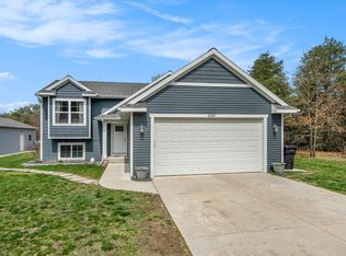 4925 132nd Ave, Hamilton, MI 49419