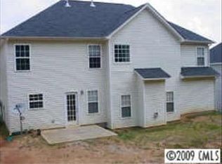 5016 Wicklow Dr, Gastonia, NC 28054