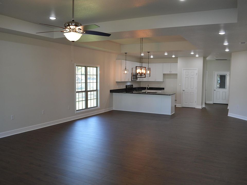 208 Home St, Marked Tree, AR 72365 Zillow