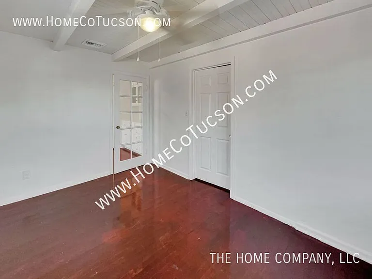 1507 E Blacklidge Dr — Photo 18
