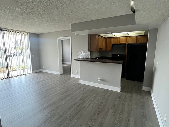 3rd image of 744 Executive Center Dr #12-9-12