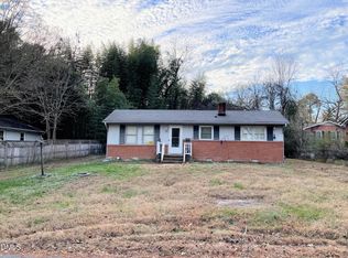 301 Ford Cir, Louisburg, NC 27549