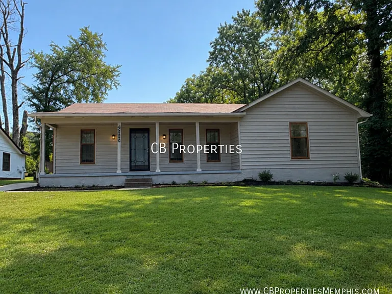 4336 Hunters Gln W — Photo 1