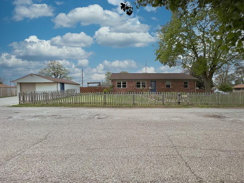 1st image of 2501 S Harlan St