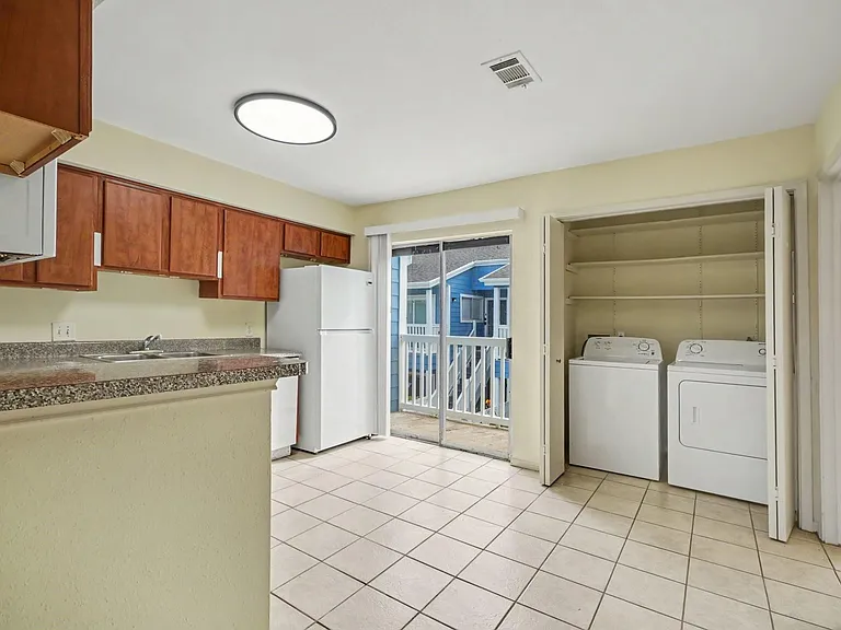 3506 Cove View Blvd #306 — Photo 14