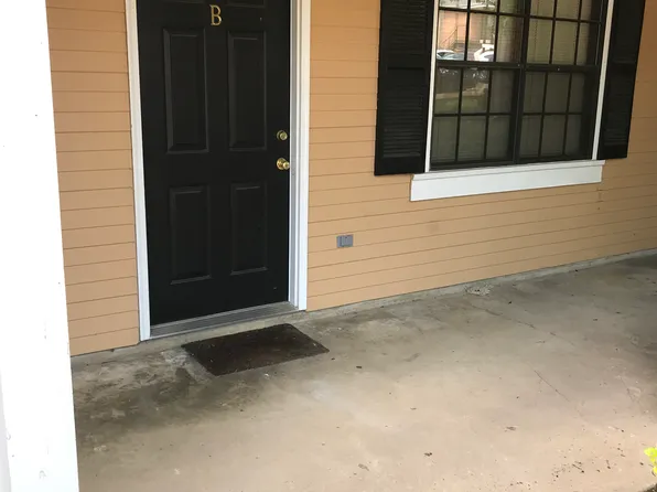 105 Hartness St, Starkville, MS 39759