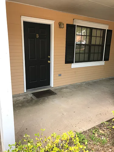 105 Hartness St Photo 1