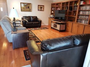 312 Airpark Rd, Horseshoe Bend, AR 72512