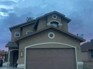 809 Desert Moon Dr, Horizon City, TX 79928