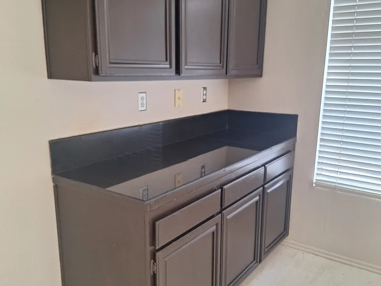30427 Yosemite Dr — Photo 6