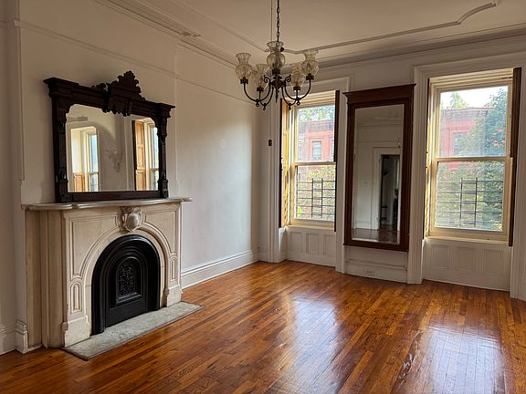 2nd image of 1078 Dean St Floor 2