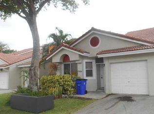 7604 Pinewalk Dr S #155, Pompano Beach, FL 33063