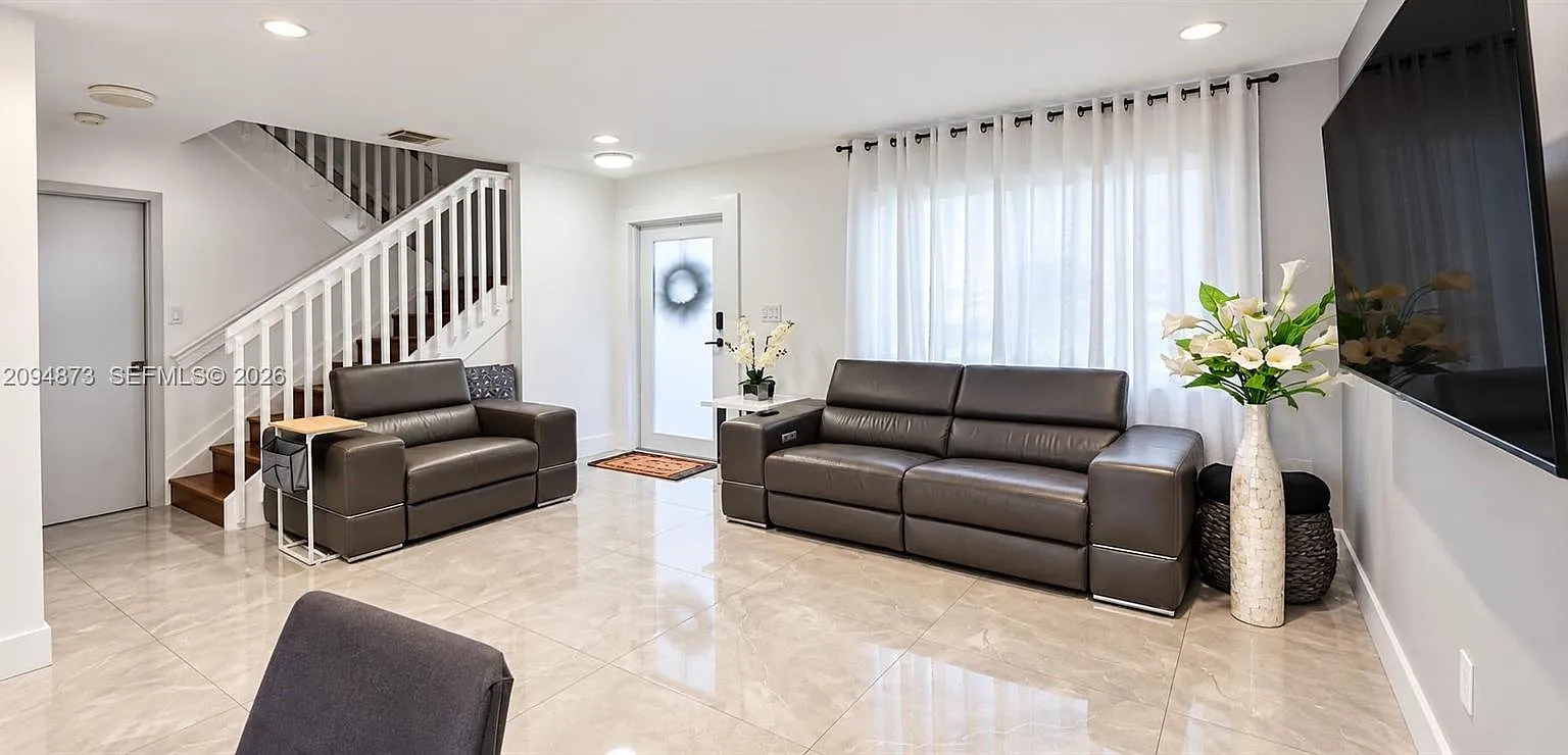 Majestic Estates 2nd Addn — Photo 4