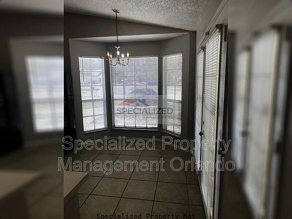 3rd image of 4452 Goldenrain Ct