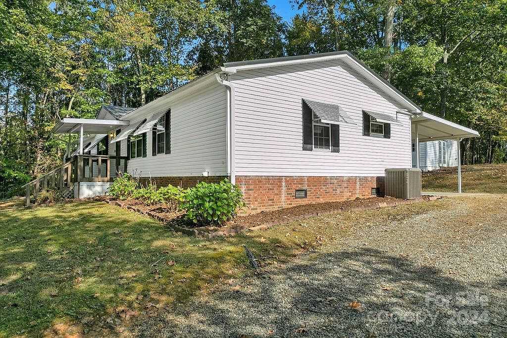 145 Orchard Ln, Brevard, NC 28712 Zillow