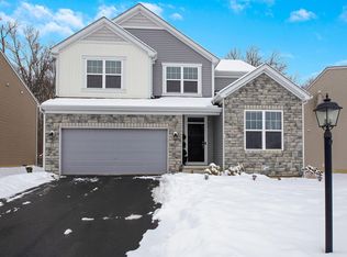 244 Glen Crossing Dr, Etna, OH 43062