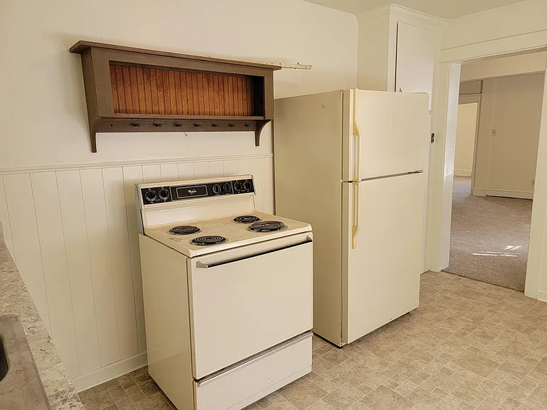 110 S Spruce St #1 — Photo 8