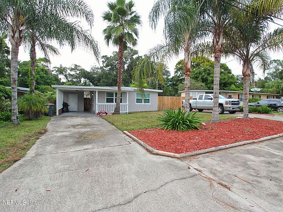 2nd image of 7825 Eaton Ave