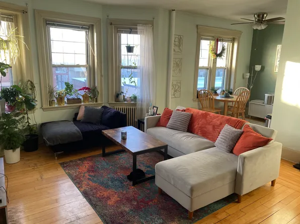 1151 Commonwealth Ave