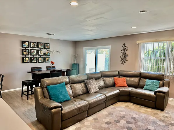 3009 Kapalua Ct, Freehold, NJ 07728