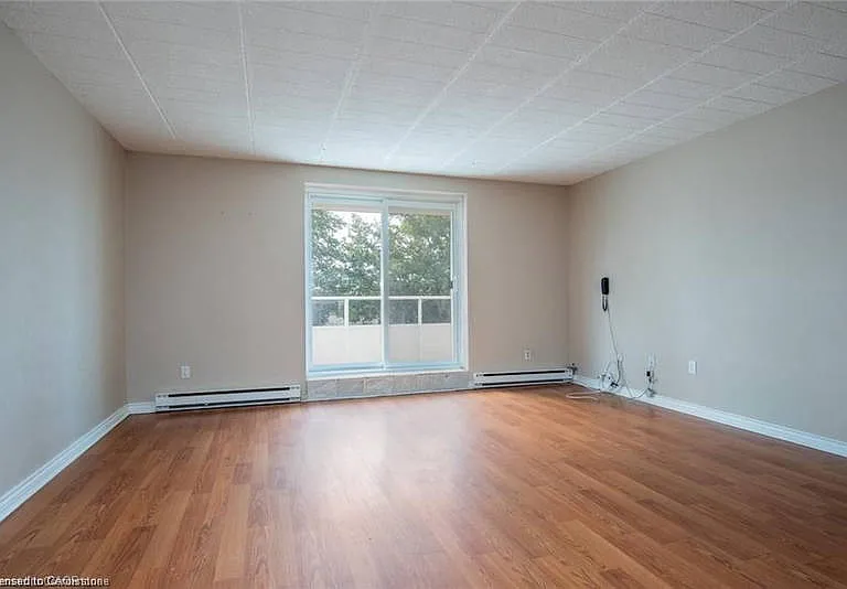 71 Vanier Dr #211 — Photo 3