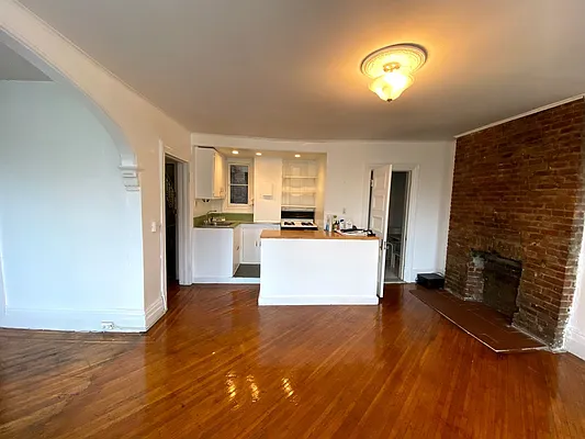Rented by (DNE Legacy) BH Realty NYC, LLC | media 2