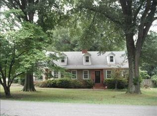 4109 Barfield Rd, Memphis, TN 38117