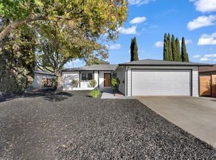 2420 Oceanic Dr, Fairfield, CA 94533