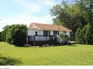 52 Castle Dr, Munroe Falls, OH 44262