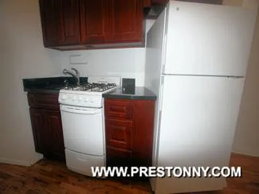 Rented by JM Preston Properties LLC | media 27