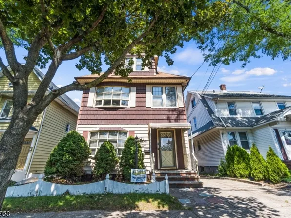 96 E 9th St, Clifton City, NJ 07011