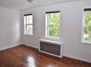 388 Manhattan Ave #3, Brooklyn, NY 11211
