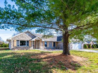 2116 Limerick Ln, Columbia, MO 65203