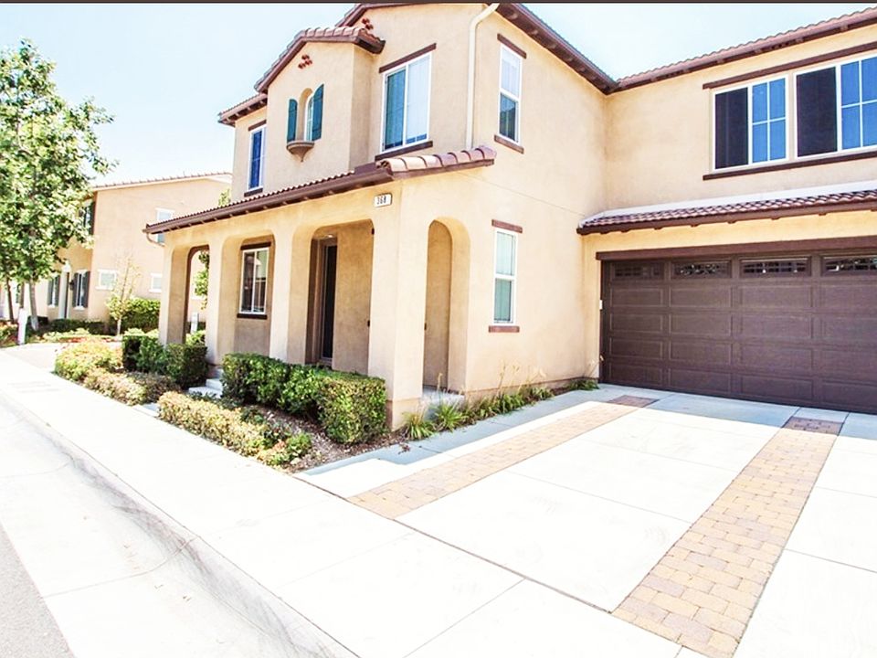2nd image of 368 W Pebble Creek Ln