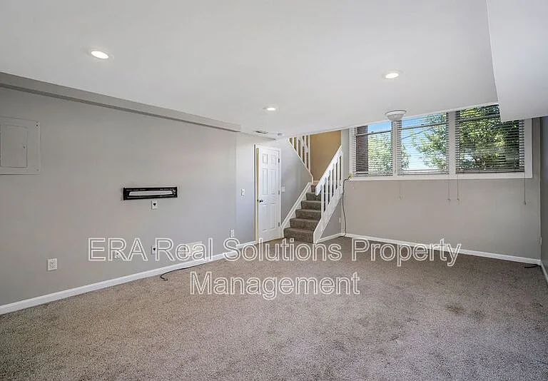 2132 Gilbert Ave #A — Photo 22