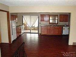 3rd image of 410 W Washington Ave