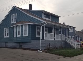 12727 Kerr St, Southgate, MI 48195