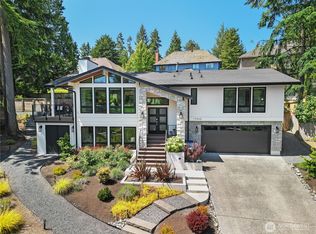 17905 NE 19th Pl, BELLEVUE, WA