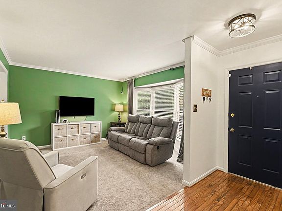 3rd image of 1225 Kirby Cir