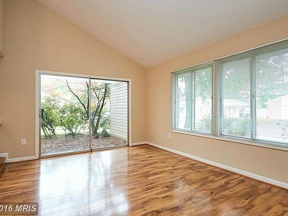 Large Living Room with Vaulted Ceiling