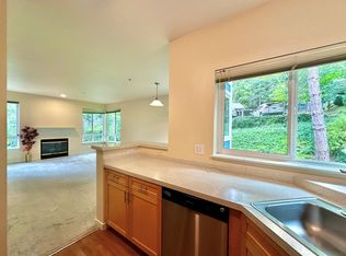 12006 NE 204th Pl UNIT B301, Bothell, WA 98011