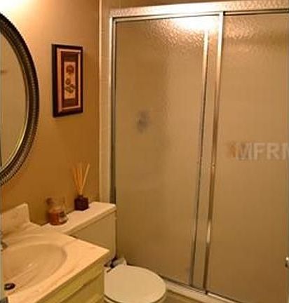 5th image of 472 Valerie Dr