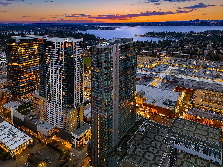 650 Bellevue Way NE #4004 — Photo 44