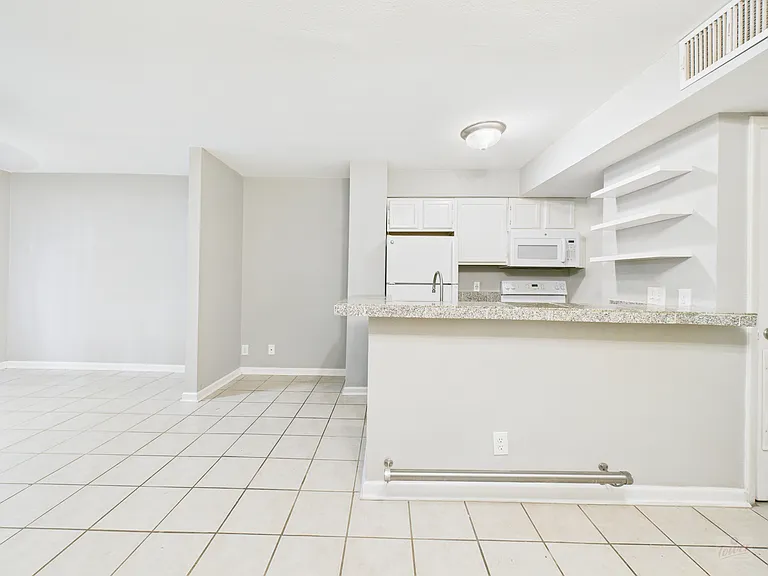 3018 S 1st St #109 — Photo 3