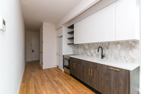 Rented by Nooklyn NYC LLC | media 188