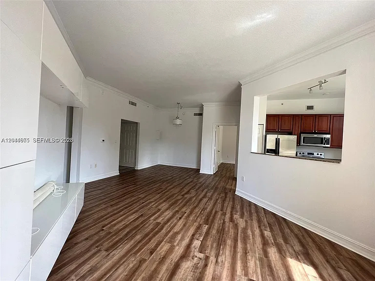 3001 NE 185th St #129 — Photo 18